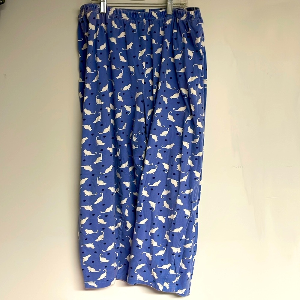 Dreams &Co woman’s pajama bottoms